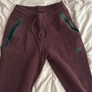 Burgundy Nike Tech Sweatpants XS